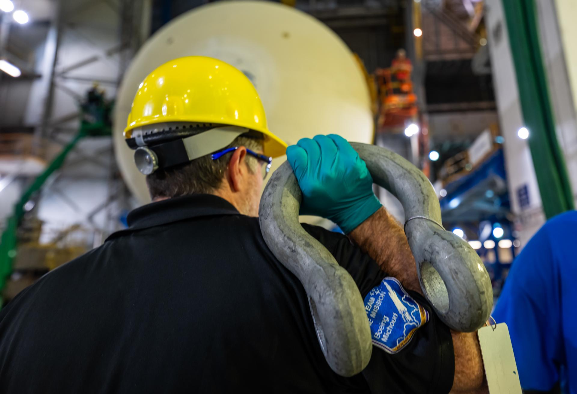 The liquid oxygen tank for NASA’s SLS (Space Launch System) rocket core stage for the Artemis III mission is lifted into a production cell at the agency’s Michoud Assembly Facility in New Orleans on Nov. 7. Move crews use an overhead crane system to lift the tank from the mobile transporter, which carried it from another area of the factory and set it atop the previously loaded intertank. Once the liquid oxygen tank is mated to the intertank, team will mate the stage’s forward skirt atop the tank to complete the forward join.   The propellant tank is one of five major elements that make up the 212-foot-tall rocket stage. The core stage, along with its four RS-25 engines, produce more than two million pounds of thrust to help launch NASA’s Orion spacecraft, astronauts, and supplies beyond Earth’s orbit and to the lunar surface for Artemis.